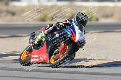 media/Oct-30-2025-Racers Edge (Thu) [[dabbdaf680]]/3-B Group/Session 4 Turn 16/